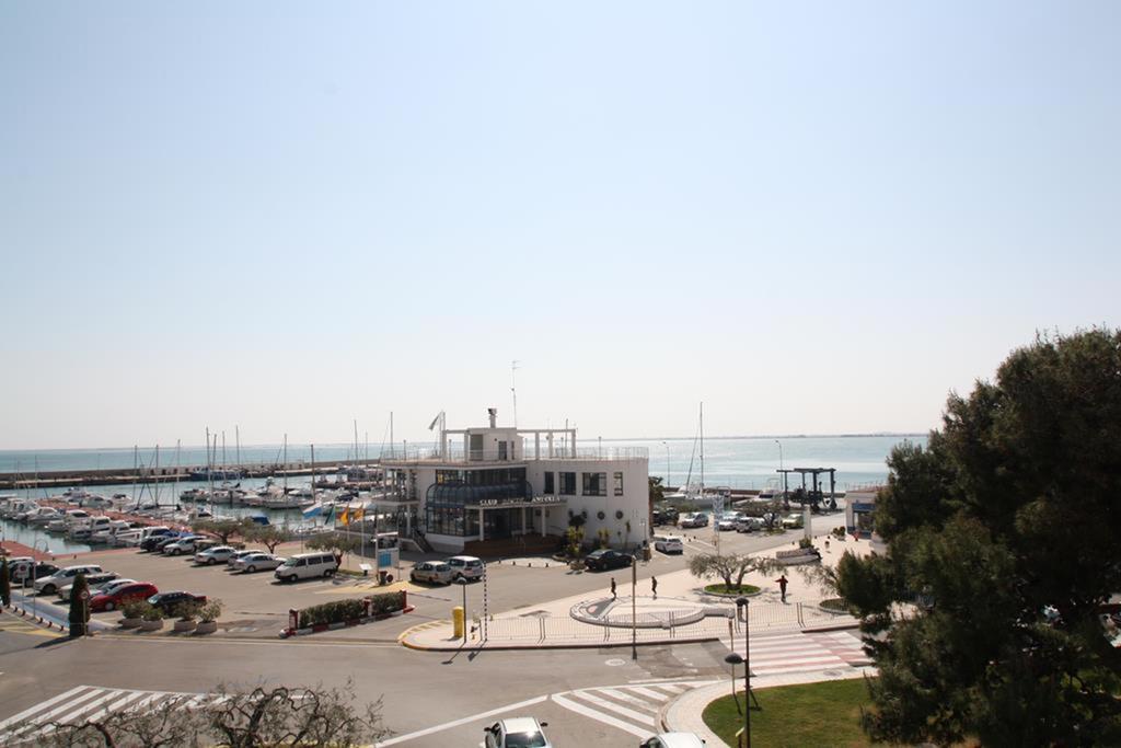 Rosa Dels Vents Apartment L'Ampolla Bilik gambar